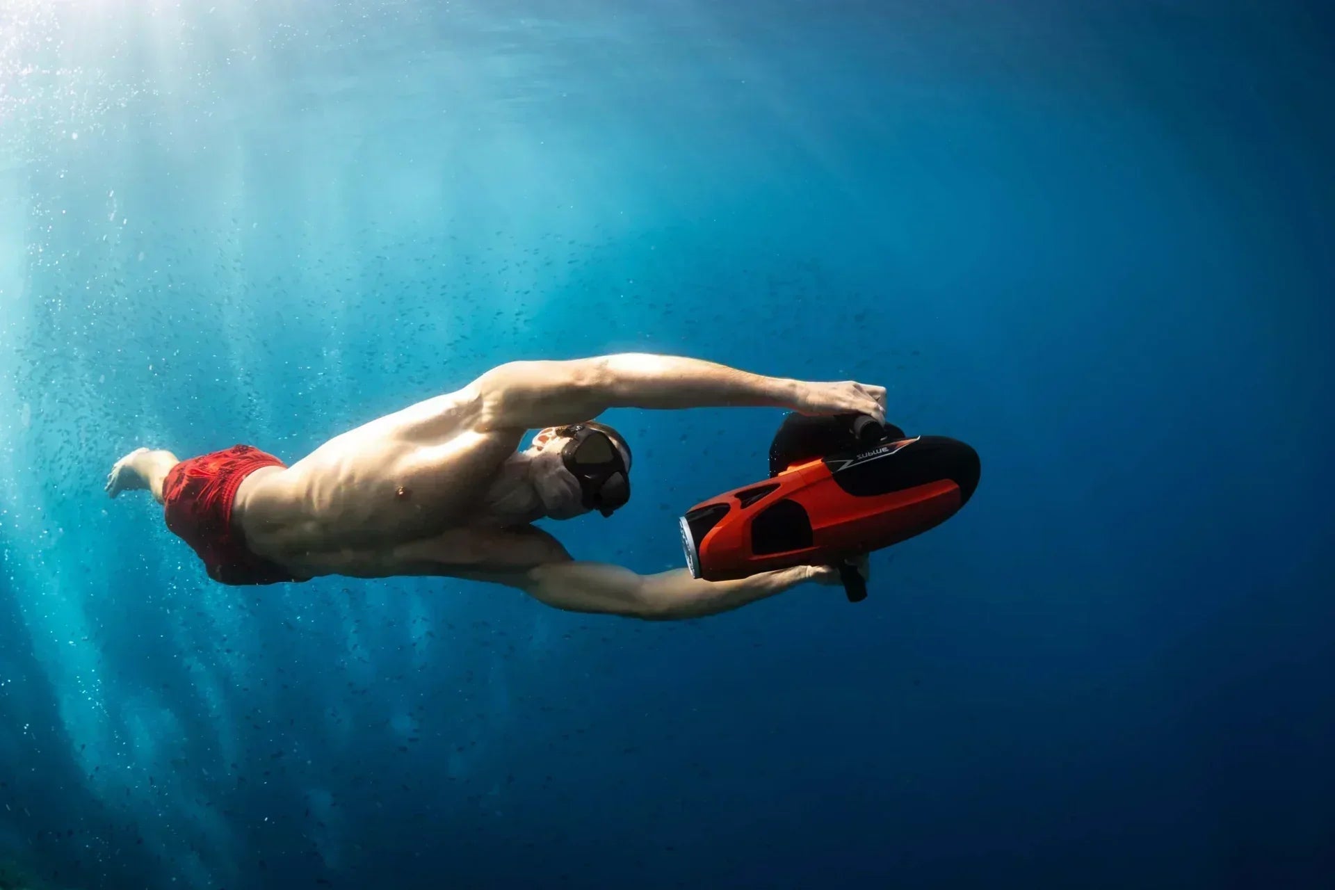 Undervandsscooter Test: Top 4 Bedste Undervandsscootere til Dykning Og Sjov