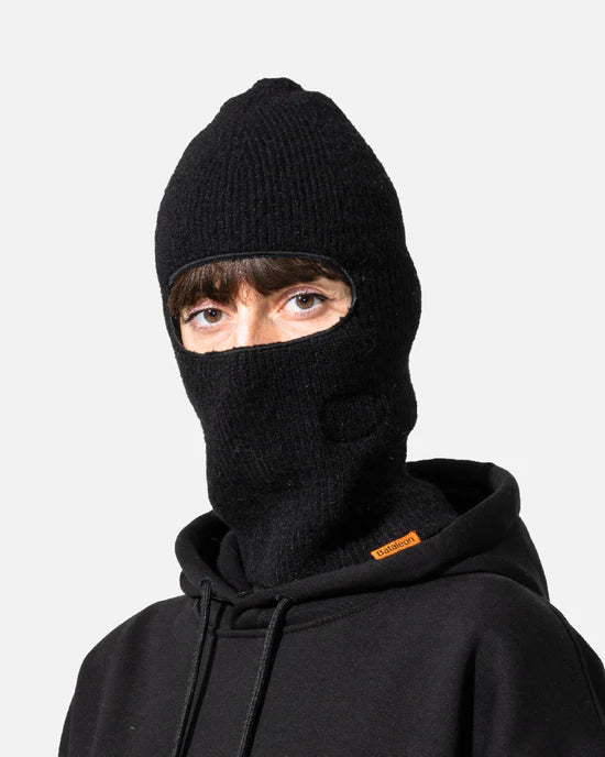 Bataleon-2Way-Beanie-2025-Bataleon-Snowboards_-product-image-2025-snowboarding-apparel-3