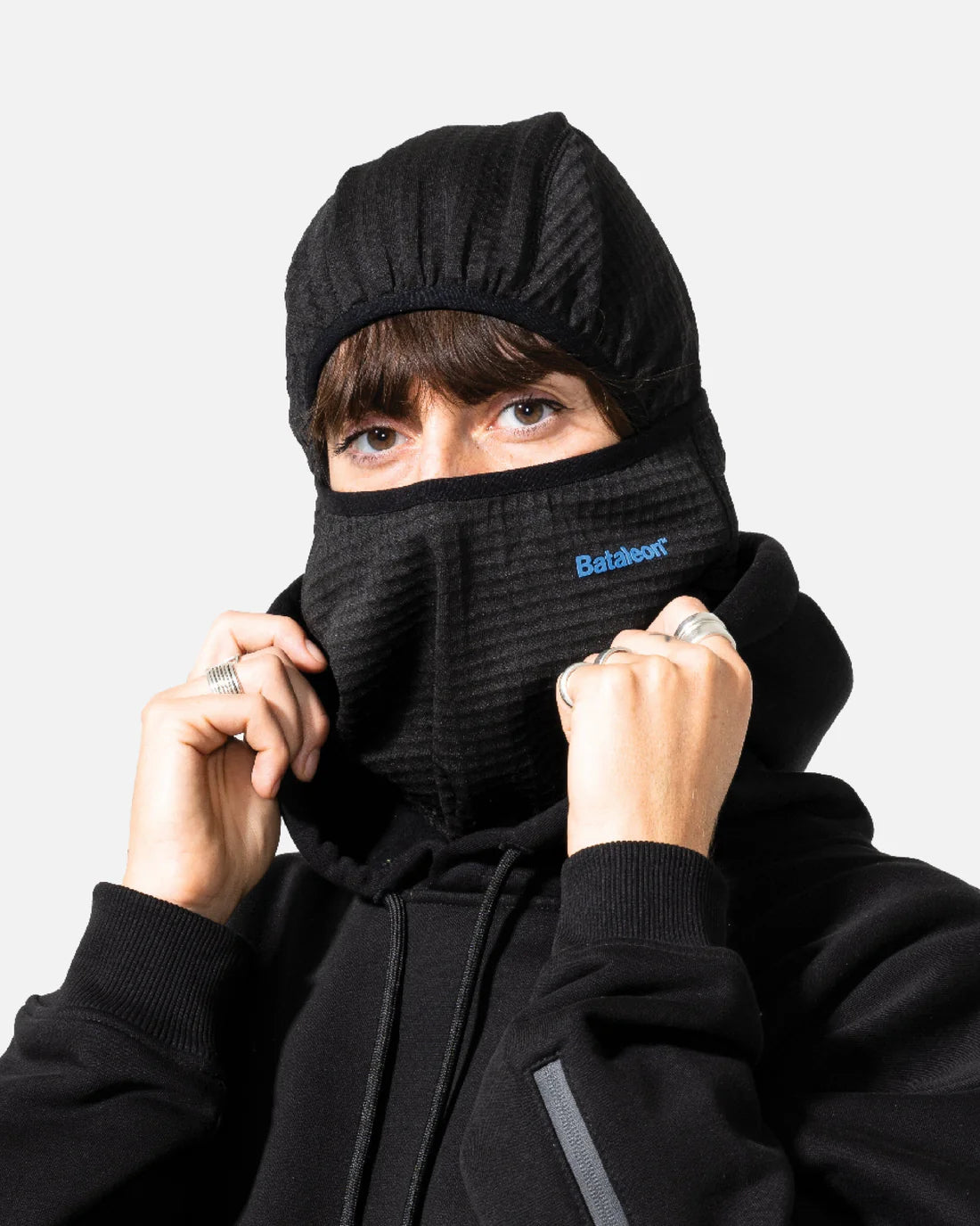 Bataleon-2Way-Mask_2025-Bataleon-Snowboards_-product-image-2025-snowboarding-apparel-3