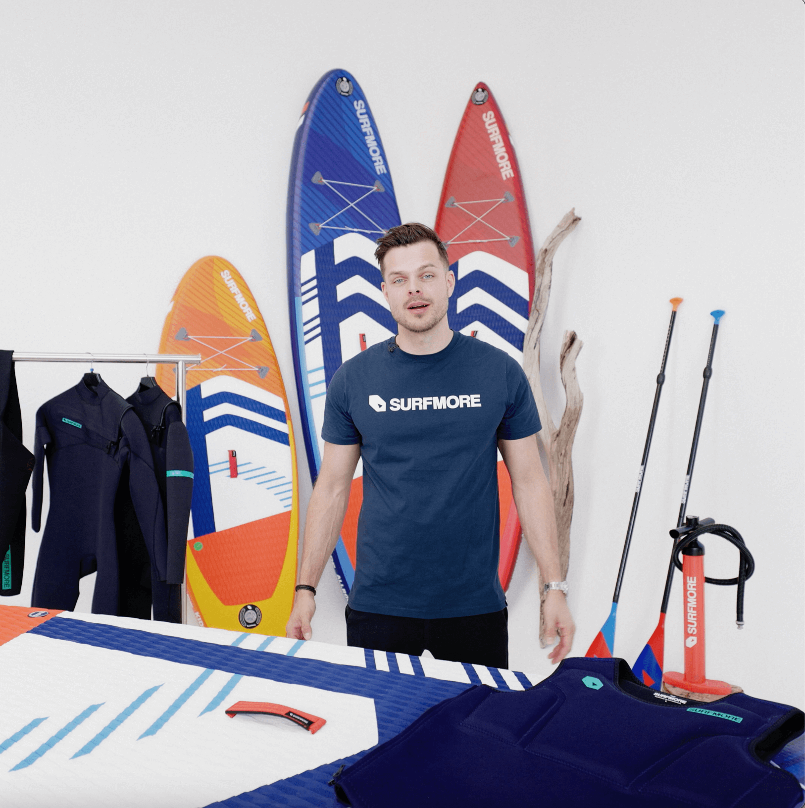 SURFMORE Logo T-skjorte - Marineblå