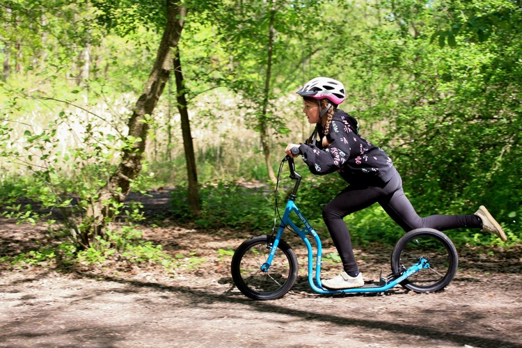 Yedoo flyck med pige