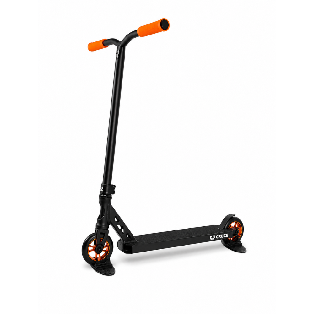 Cruze Pro Trick Løbehjul - Sort Orange - Set fra siden
